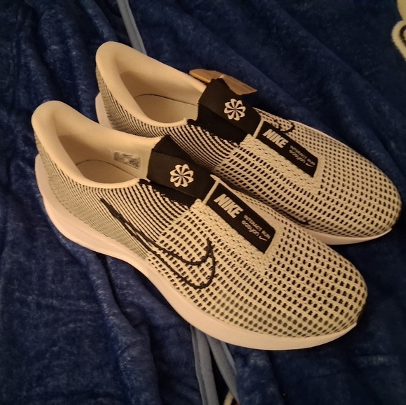 Nike Interact Run EasyOns Phantom White Black FV5590-002 Size12.5 main image 7